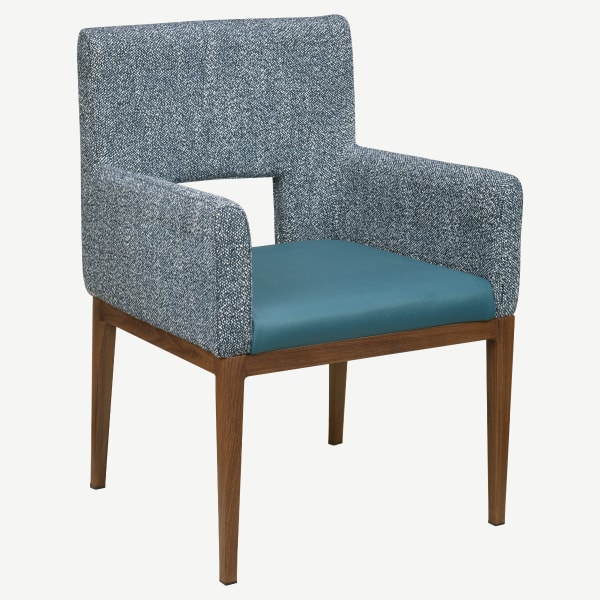 Percy Aluminum Arm Chair Interior